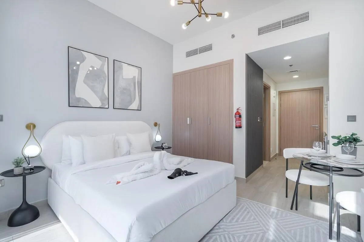 Comfy Studio Apartment With A Tranquil Vibe In Meydan! Dubai